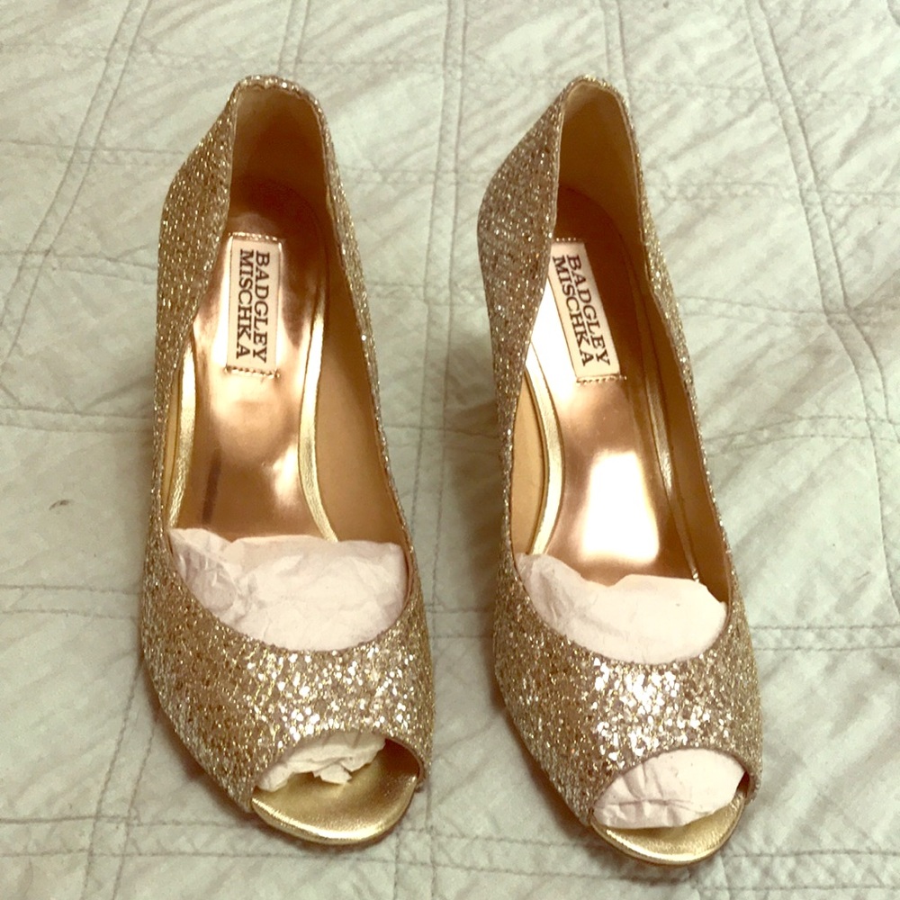 Peep toe gold wedges